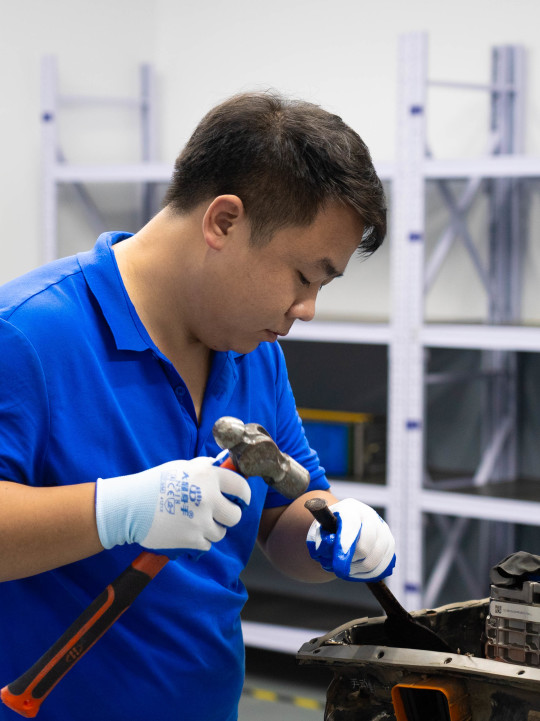 新能源汽车电池包维修