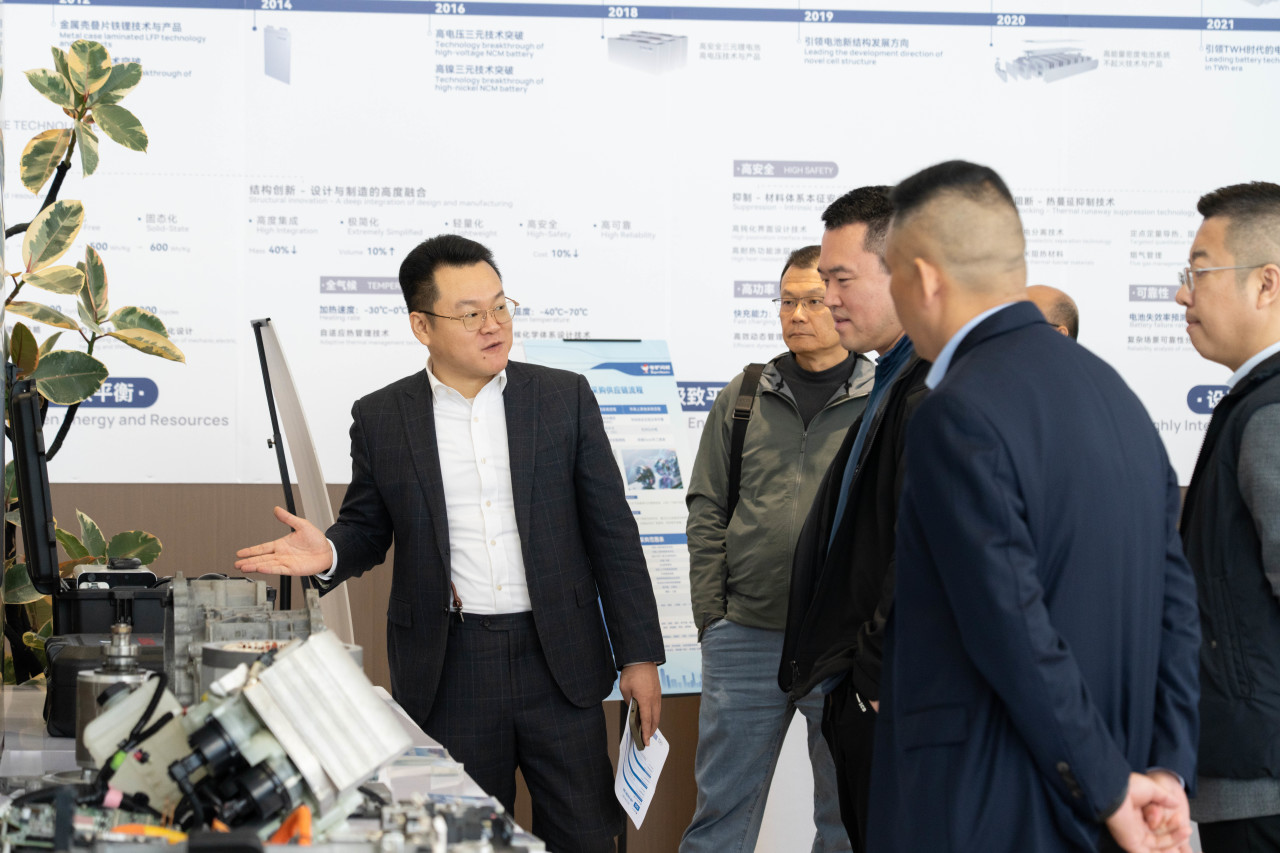 特斯拉热泵空调维修