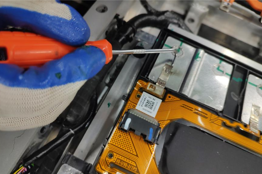 电池模组采集连接排线拆装流程分享