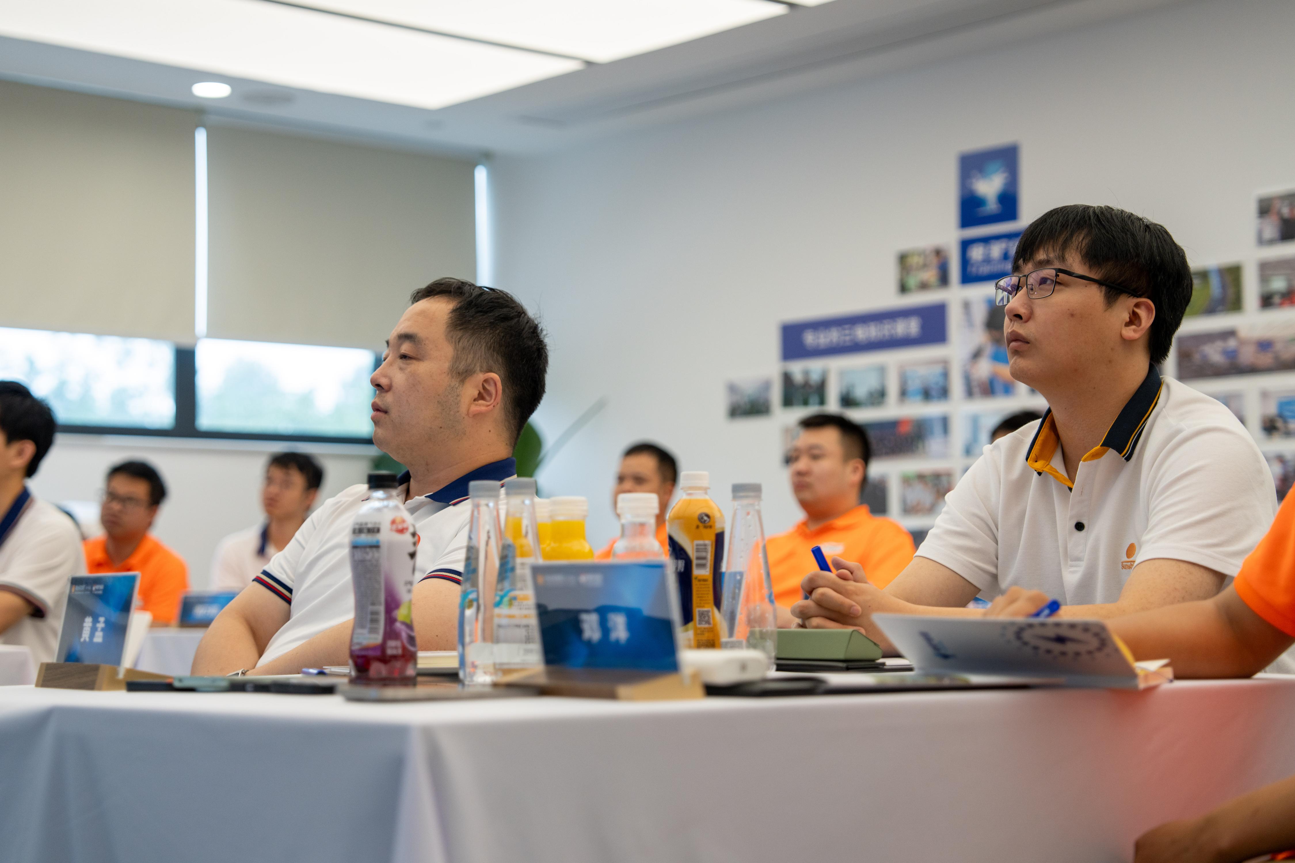 电驴时代;2025年大事记;新闻回忆录