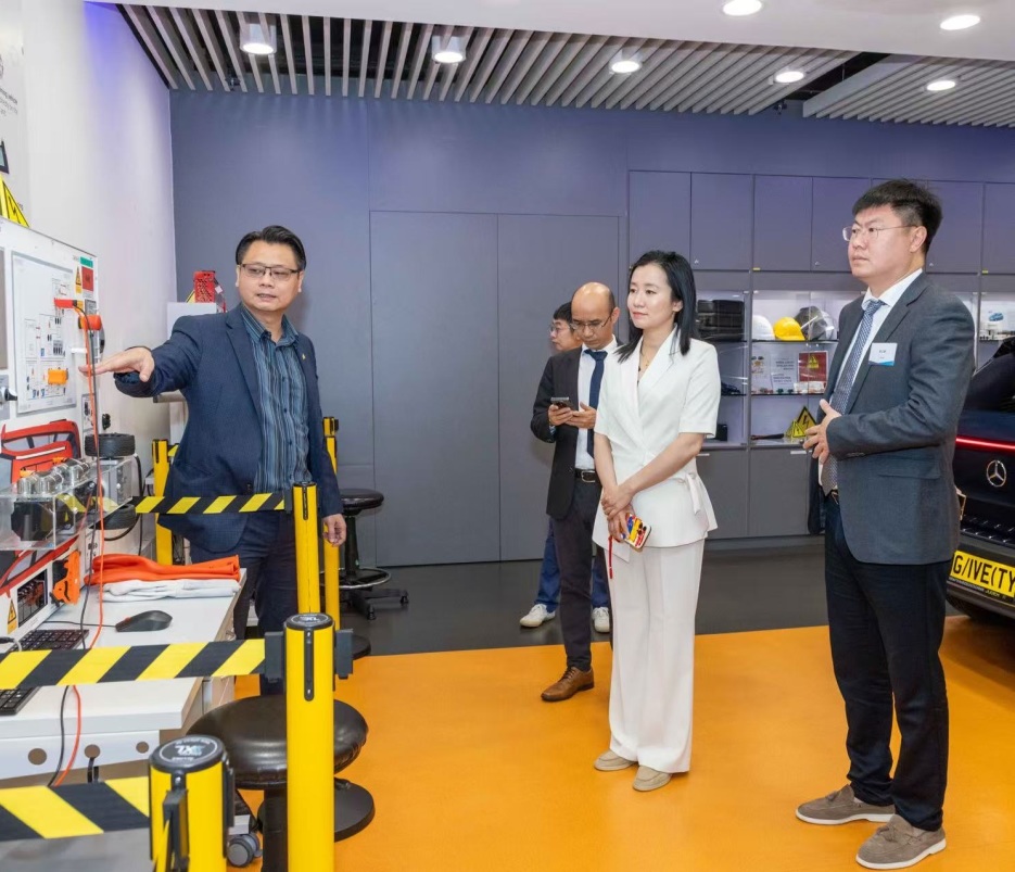 电驴时代与香港VTC职业训练局签约战略合作 电驴时代与香港VTC职业训练局签约战略合作