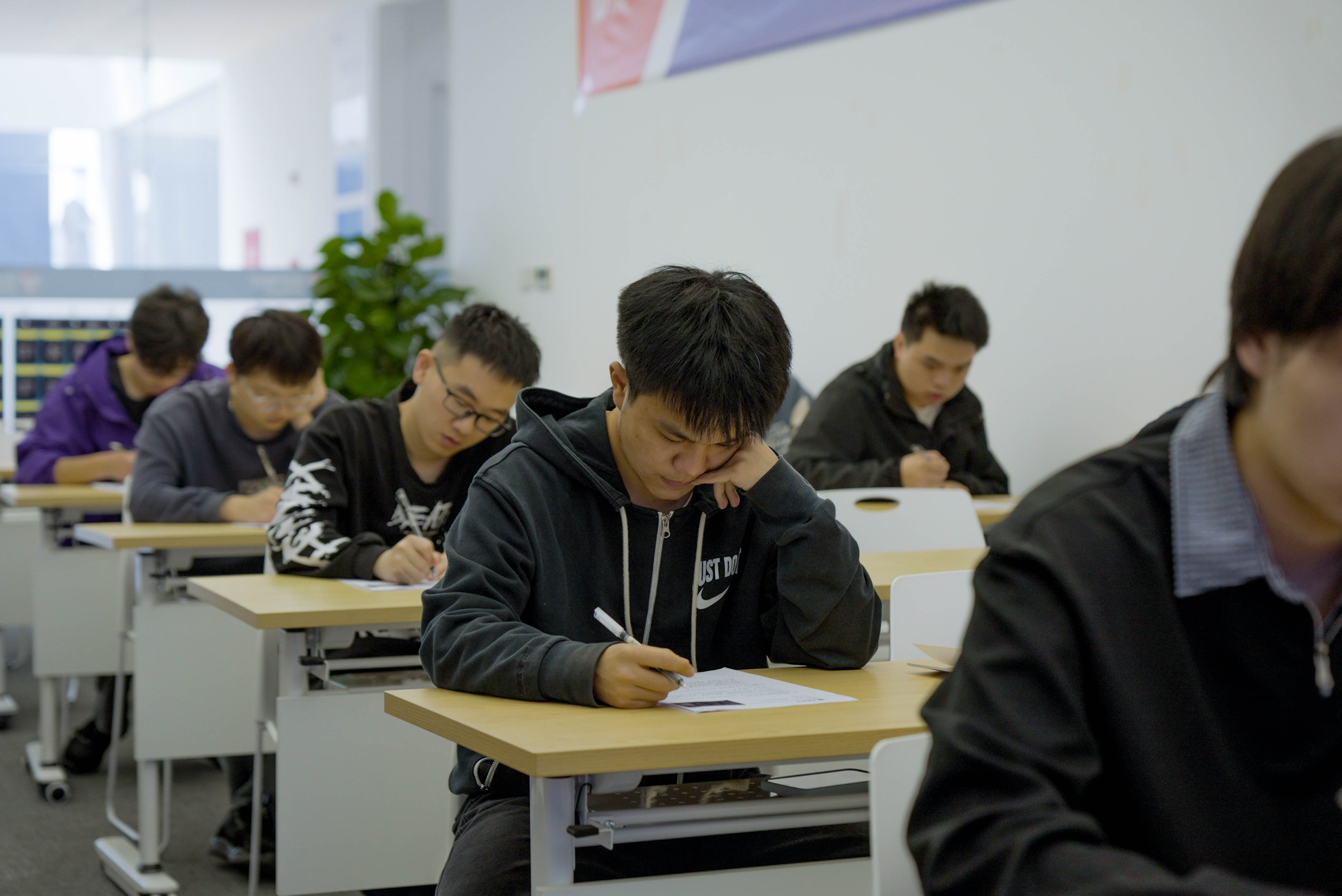 产教融合;西华大学;电驴闪修
